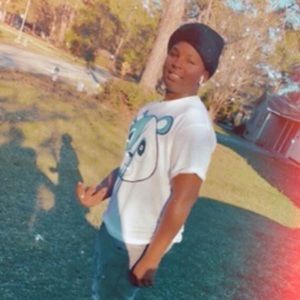 Meet your Posher, Akeem